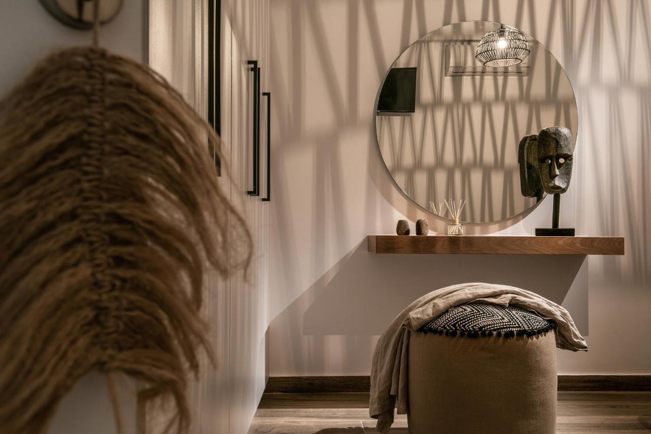 Khroma Luxury Suite 1 Beach Front Apartment Χερσόνησος Εξωτερικό φωτογραφία