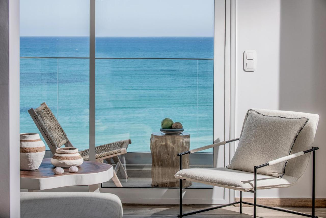 Khroma Luxury Suite 1 Beach Front Apartment Χερσόνησος Εξωτερικό φωτογραφία