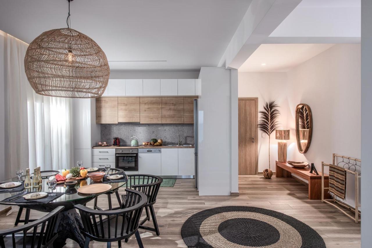 Khroma Luxury Suite 1 Beach Front Apartment Χερσόνησος Εξωτερικό φωτογραφία